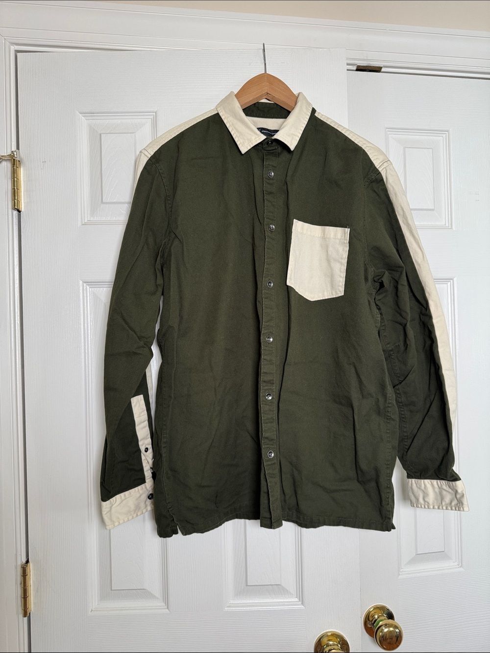Inc international concepts two tone olive and cream button up size L